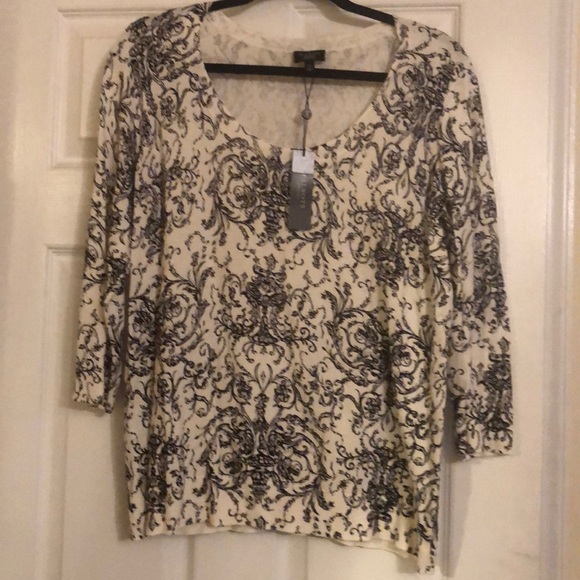 Talbots Tops - Women’s Petite 3/4 sleeve sweater top
